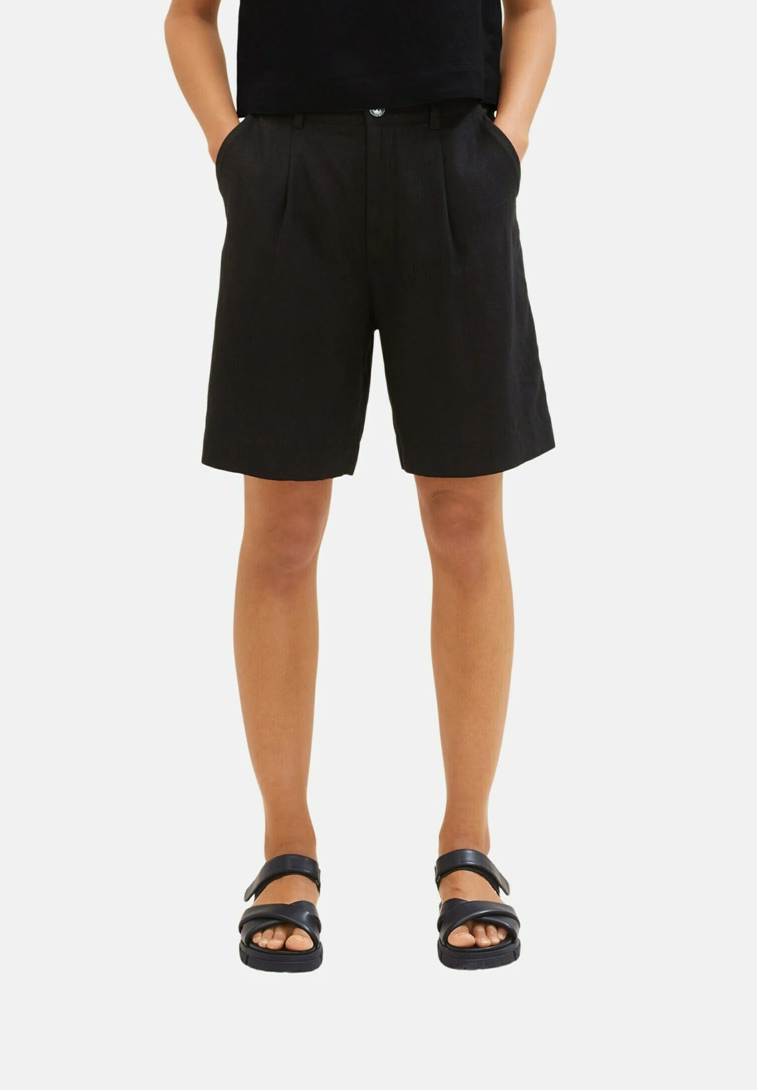 TOM TAILOR Denim Bermuda - Shorts - Deep Black 1 TOM TAILOR Denim Bermuda - Shorts - Deep Black