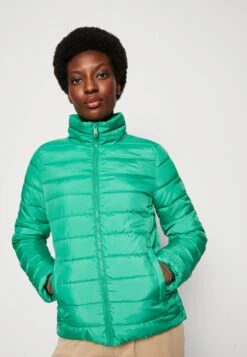 Tom Tailor Ultra Lightweight - Winterjas - Vivid Leaf Green -Tom Tailor 044ffbda424e43cdb14d306ce3e1aada