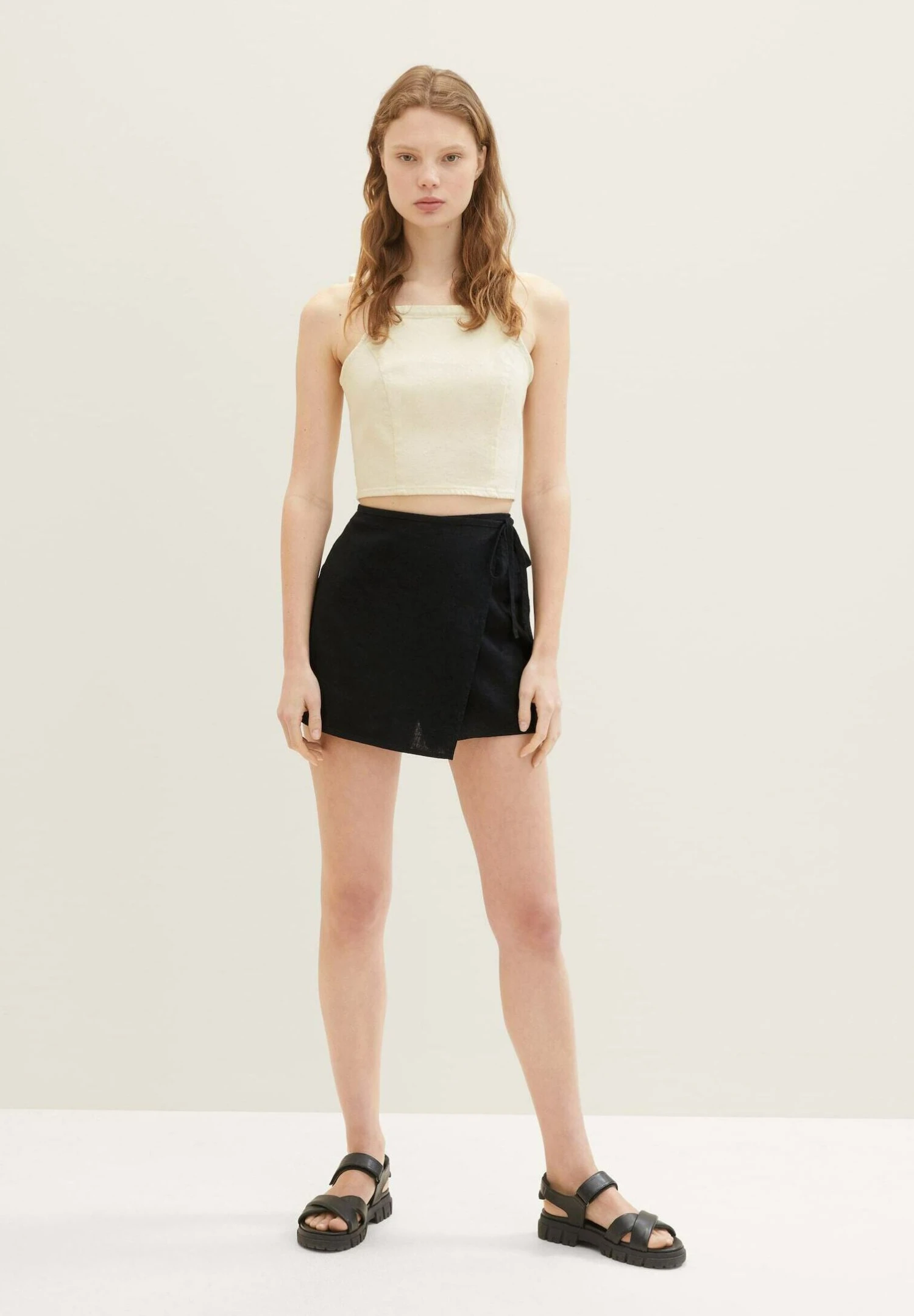 TOM TAILOR Denim In Optik - Shorts - Deep Black 2 TOM TAILOR Denim In Optik - Shorts - Deep Black - Afbeelding 2