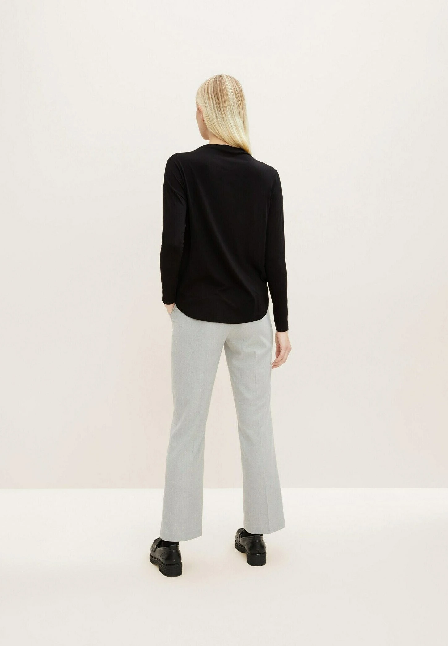 Tom Tailor Mit Stehkragen - Longsleeve - Deep Black 3 Tom Tailor Mit Stehkragen - Longsleeve - Deep Black - Afbeelding 3