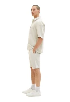 TOM TAILOR Denim Regular- Shorts - White Sand 13 TOM TAILOR Denim Regular- Shorts - White Sand -Tom Tailor 11010b58dd4c410fac7155a72e179bcb
