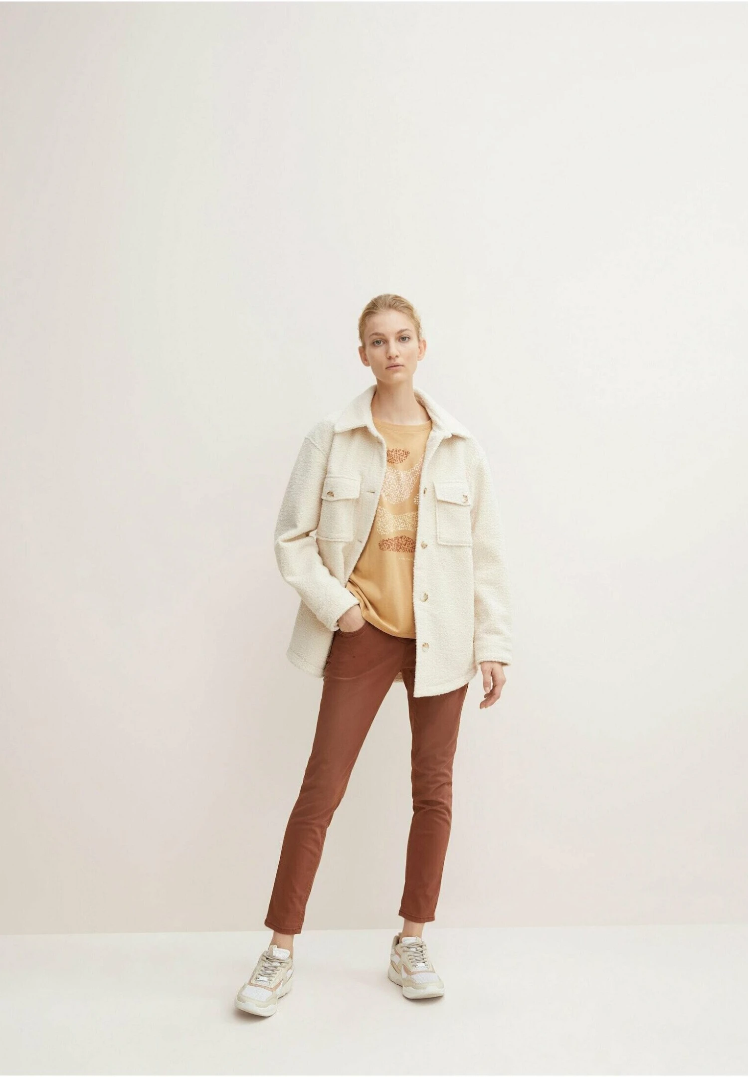 Tom Tailor Mit Print - T-Shirt Print - Soft Light Camel 2 Tom Tailor Mit Print - T-Shirt Print - Soft Light Camel - Afbeelding 2