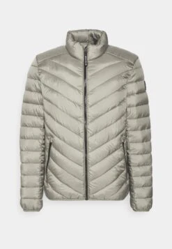 Tom Tailor Light Weight- Jas - Smokey Olive Green 8 Tom Tailor Light Weight- Jas - Smokey Olive Green -Tom Tailor 18624c6f24a64fb7be343cd5e933f5f5