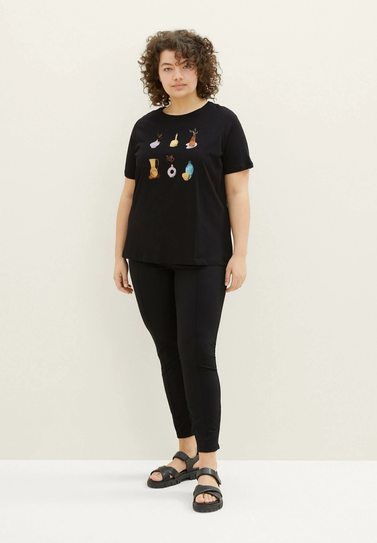 Tom Tailor Plus -Mit Print - T-Shirt Print - Deep Black 2 Tom Tailor Plus -Mit Print - T-Shirt Print - Deep Black - Afbeelding 2