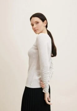 TOM TAILOR Denim Mit U-Boot Ausschnitt - Longsleeve - Cloud Grey Melange 10 TOM TAILOR Denim Mit U-Boot Ausschnitt - Longsleeve - Cloud Grey Melange -Tom Tailor 19d61d0686bb45098d511376b4f5c77e