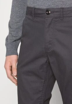 Tom Tailor Washed Slim - Chino - Tarmac Grey 9 Tom Tailor Washed Slim - Chino - Tarmac Grey -Tom Tailor 1d97fa522c9244cc80aa06dd869f8ccb