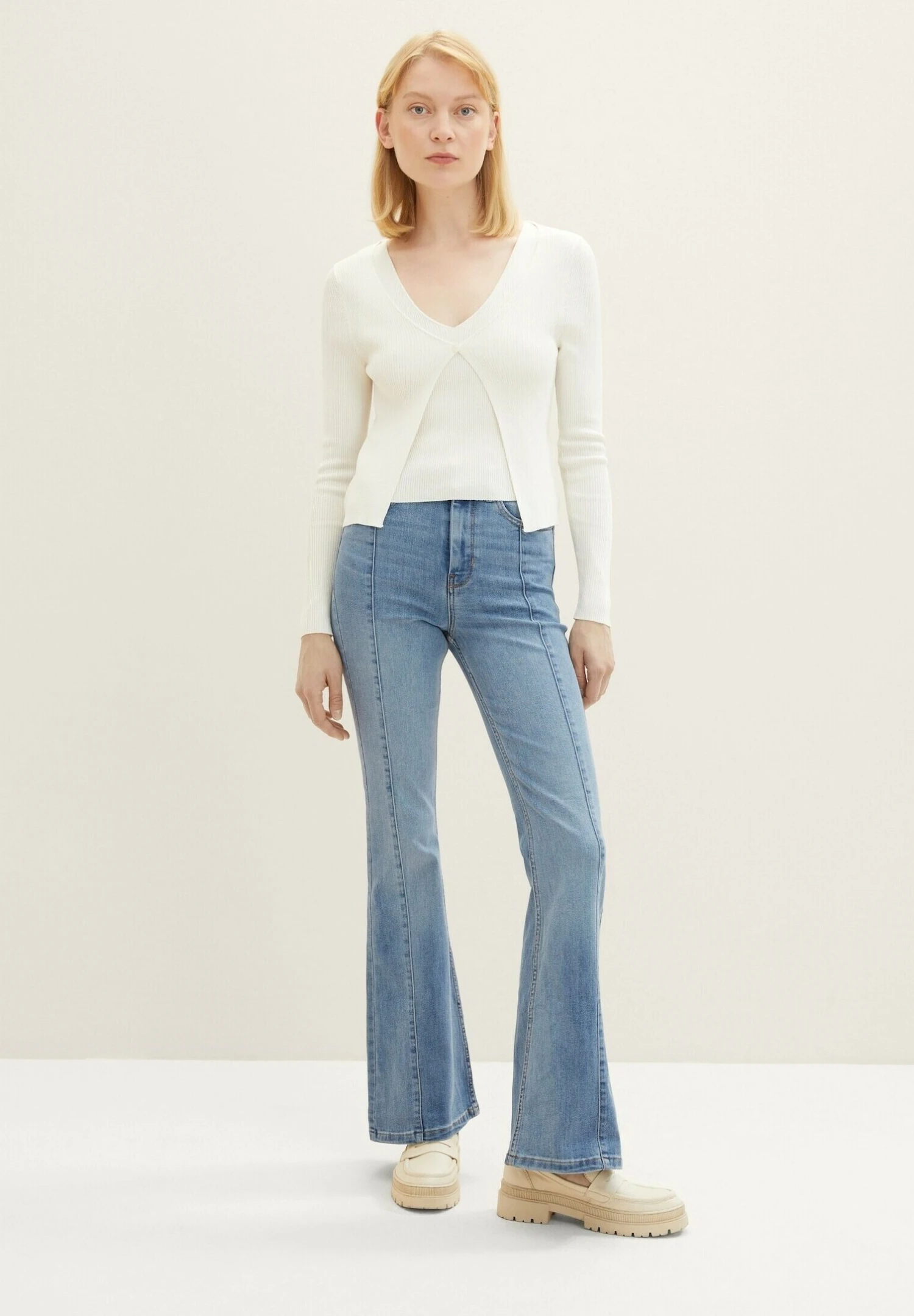 TOM TAILOR Denim Flared Jeans - Used Light Stone Blue Denim 2 TOM TAILOR Denim Flared Jeans - Used Light Stone Blue Denim - Afbeelding 2