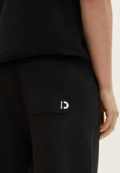 TOM TAILOR Denim Basic- Trainingsbroek - Black -Tom Tailor 2b1a097b441e43fa873a70dfd3e7337b