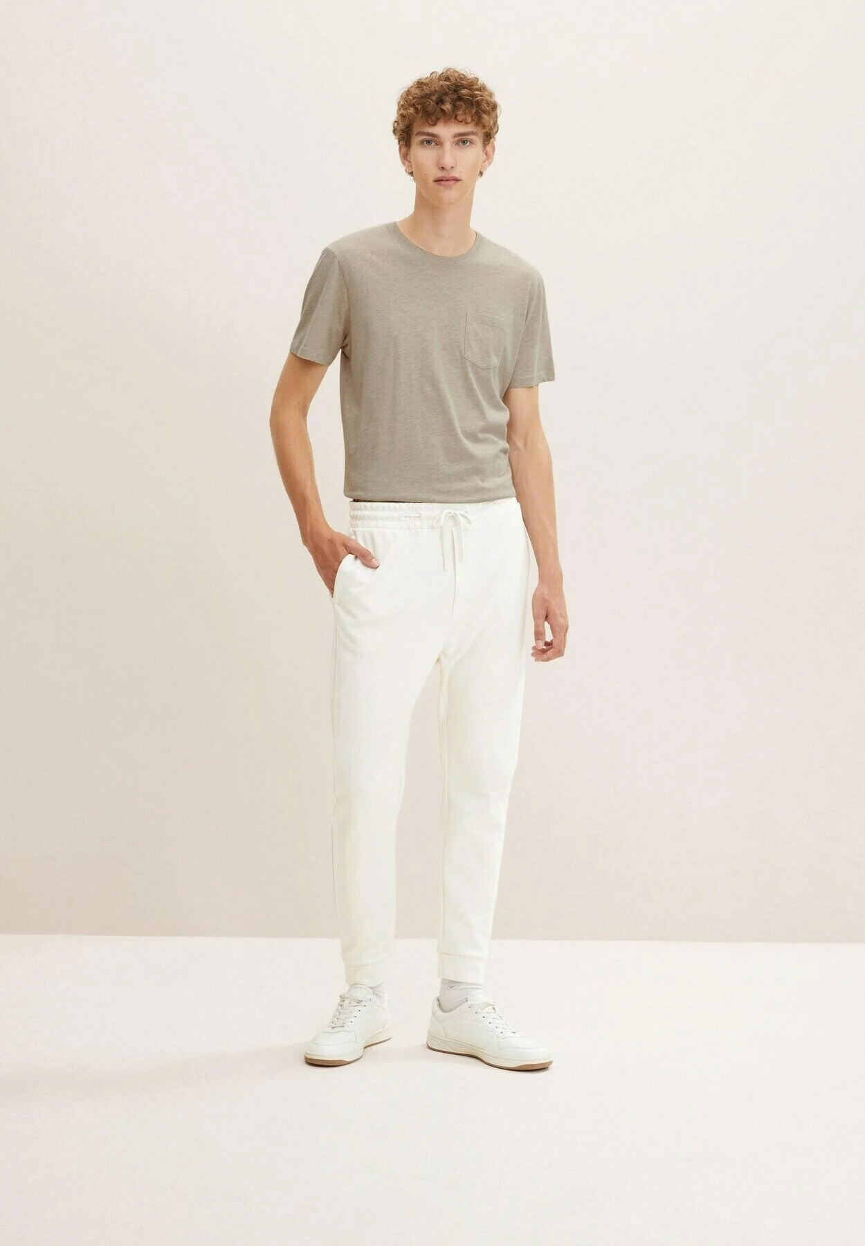 TOM TAILOR Denim Trainingsbroek - Soft Light Beige 2 TOM TAILOR Denim Trainingsbroek - Soft Light Beige - Afbeelding 2