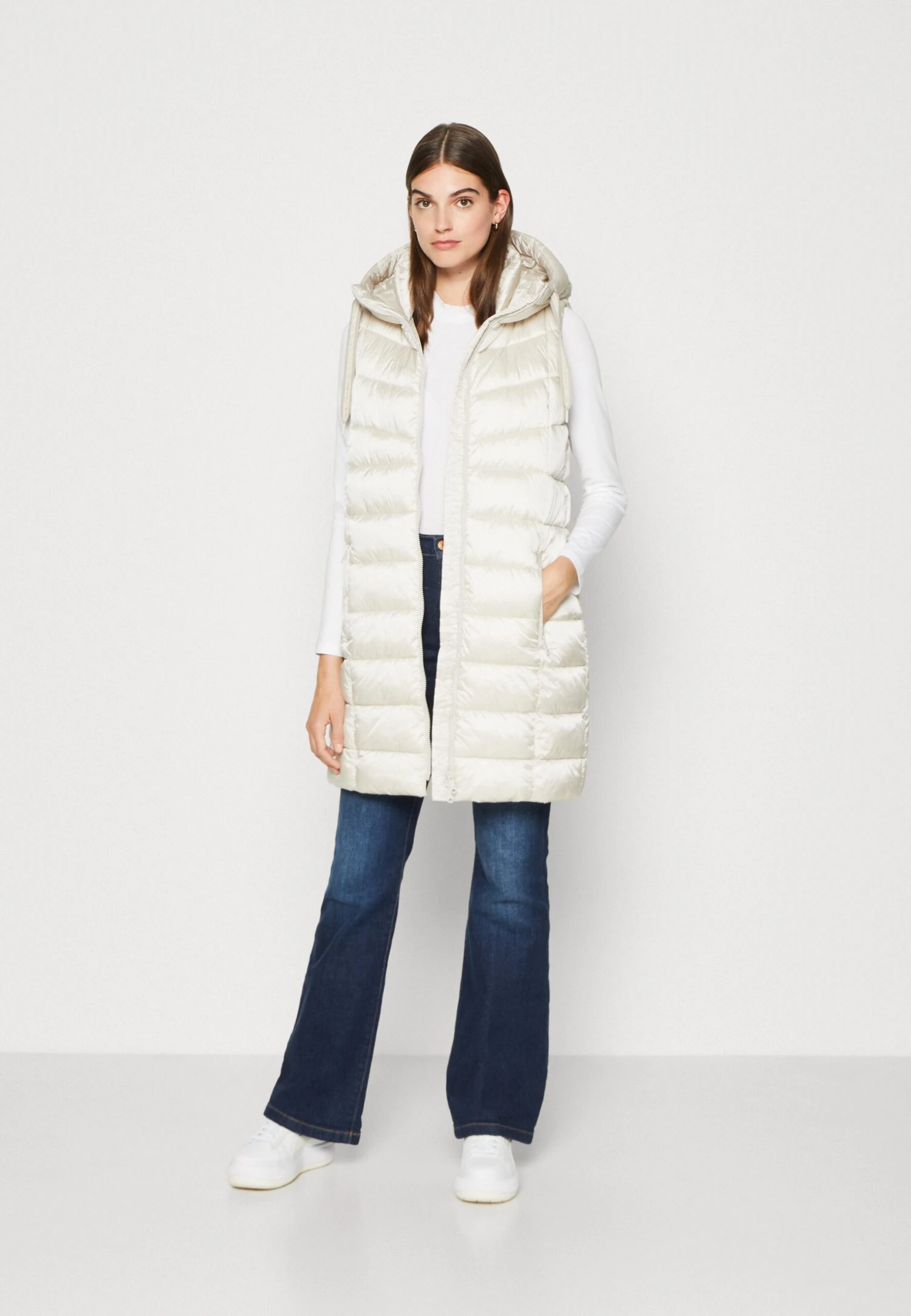 Tom Tailor Long Lightweigt Vest - Bodywarmer - Clouds Grey 2 Tom Tailor Long Lightweigt Vest - Bodywarmer - Clouds Grey - Afbeelding 2