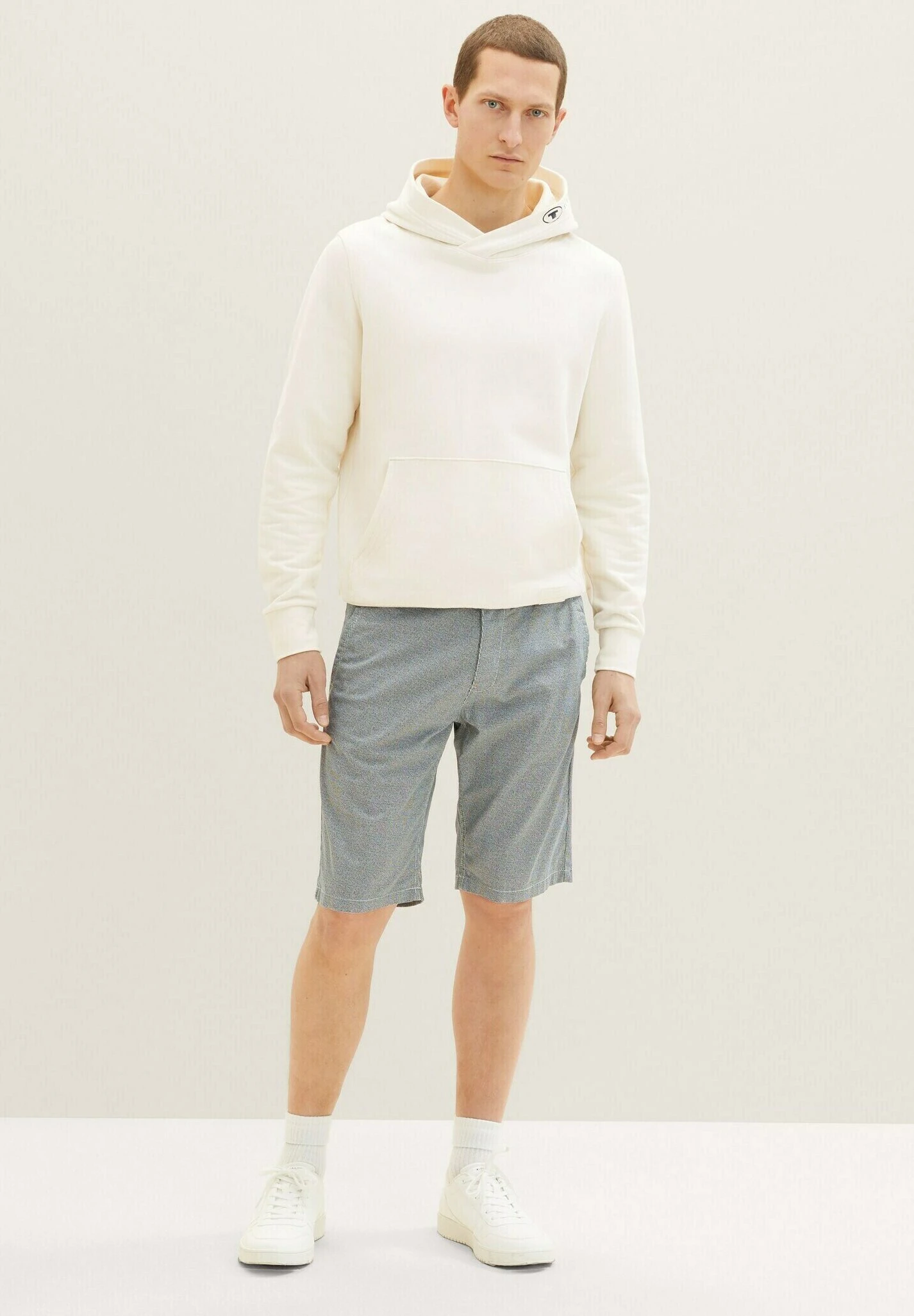 Tom Tailor Bermuda - Shorts - Navy/Offwhite Minimal 2 Tom Tailor Bermuda - Shorts - Navy/Offwhite Minimal - Afbeelding 2