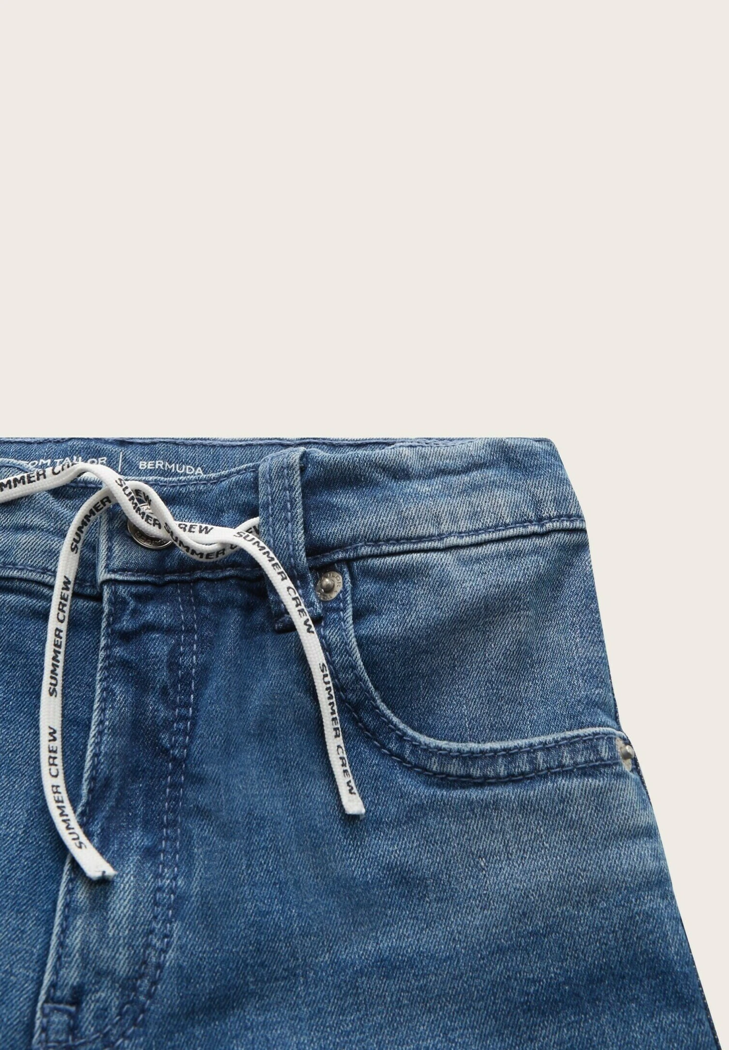 Tom Tailor Mit Stringgürtel - Jeansshort - Used Light Stone Blue Denim 3 Tom Tailor Mit Stringgürtel - Jeansshort - Used Light Stone Blue Denim - Afbeelding 3