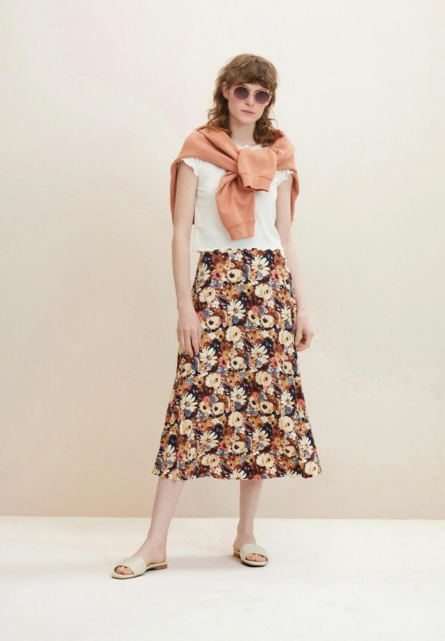 Tom Tailor Plooirok - Beige Large Floral Design 2 Tom Tailor Plooirok - Beige Large Floral Design - Afbeelding 2