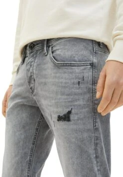 TOM TAILOR Denim Piers Slim- Slim Fit Jeans - Used Light Stone Grey Denim 25 TOM TAILOR Denim Piers Slim- Slim Fit Jeans - Used Light Stone Grey Denim -Tom Tailor 4cea30ad90a244db9332d9e959f65e80