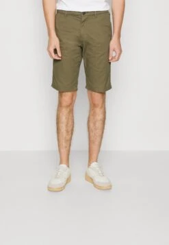 Tom Tailor Bermuda - Shorts - Dusty Olive Green