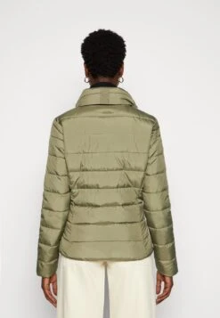 Tom Tailor Ultra- Jas - Tree Moss Green -Tom Tailor 546cad46737d40ce9d3f168d2f348d9b