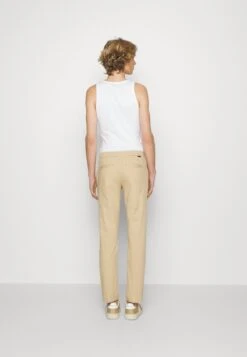 Tom Tailor Trousers - Chino - Beach Sand 8 Tom Tailor Trousers - Chino - Beach Sand -Tom Tailor 551198779f584a46b58028fbd9e94f75