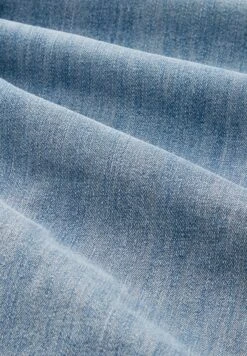 TOM TAILOR Denim Flared Jeans - Used Light Stone Blue Denim 19 TOM TAILOR Denim Flared Jeans - Used Light Stone Blue Denim -Tom Tailor 59a2ad9379f14fdab0ee40840e1c419c
