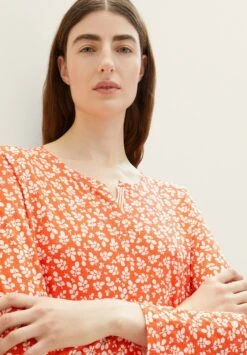 Tom Tailor Mit Alloverprint  - Longsleeve - Red Floral Design -Tom Tailor 59cf9fa9e4e9464fa476754fb25f97d3