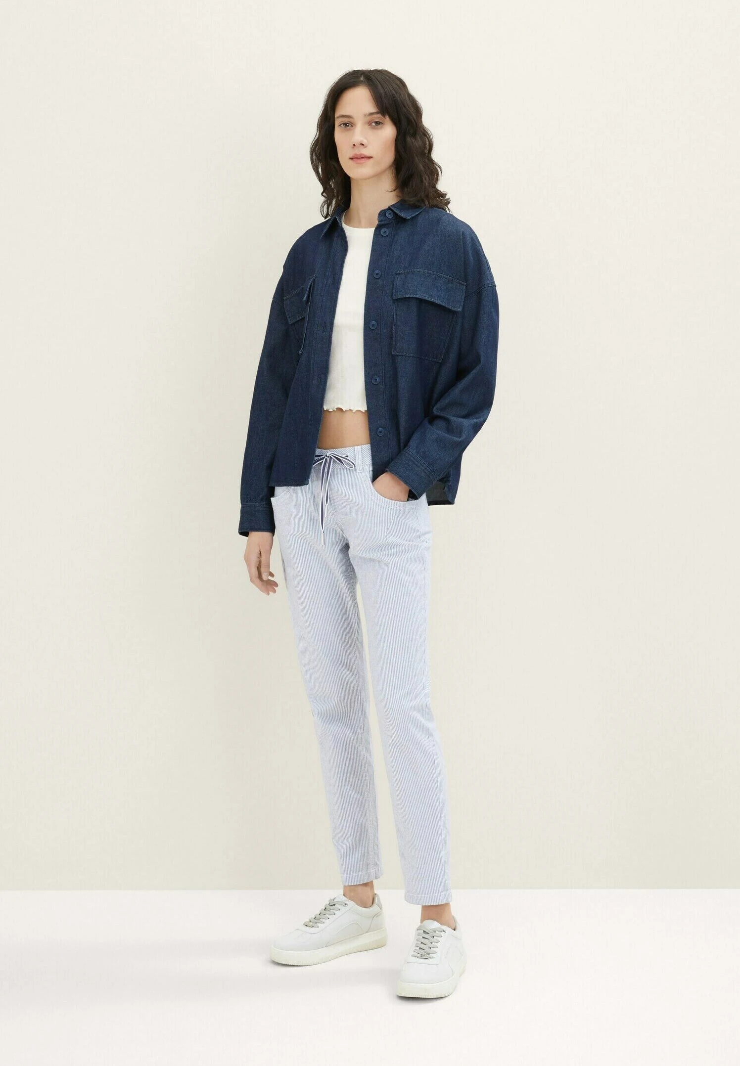 Tom Tailor Tapered - Broek - Blue Stripe Pants 2 Tom Tailor Tapered - Broek - Blue Stripe Pants - Afbeelding 2