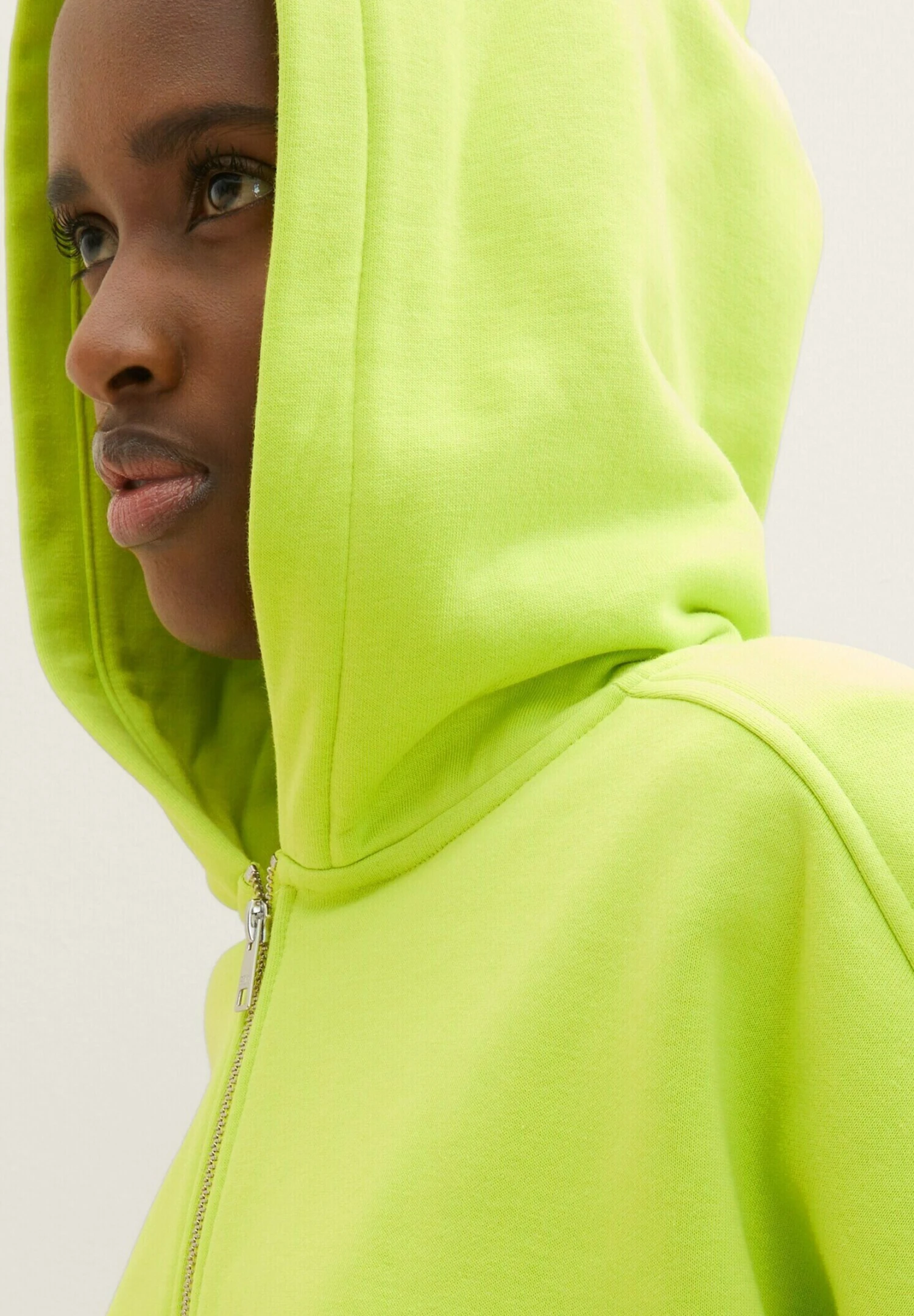 TOM TAILOR Denim Cropped - Sweater Met Rits - Neon Lime 4 TOM TAILOR Denim Cropped - Sweater Met Rits - Neon Lime - Afbeelding 4