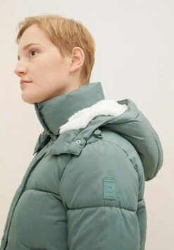 TOM TAILOR Denim Mit Abnehmbarer Kapuze - Winterjas - Green Dust 11 TOM TAILOR Denim Mit Abnehmbarer Kapuze - Winterjas - Green Dust -Tom Tailor 6afb06b8d06f4b0d8cb85d84a3c23fd9