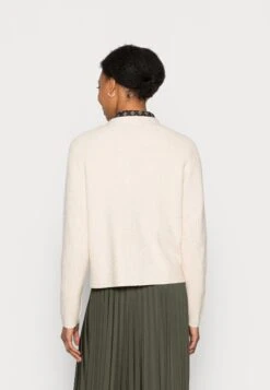 TOM TAILOR Denim V Neck - Vest - Light Cashew Beige 7 TOM TAILOR Denim V Neck - Vest - Light Cashew Beige -Tom Tailor 6f3c93b30e6945b88df94e9e015d0ffb