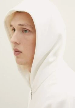 Tom Tailor Sweater Met Rits - Wool White 11 Tom Tailor Sweater Met Rits - Wool White -Tom Tailor 7396e21e20ba4ab98d2a050cd48ffb85