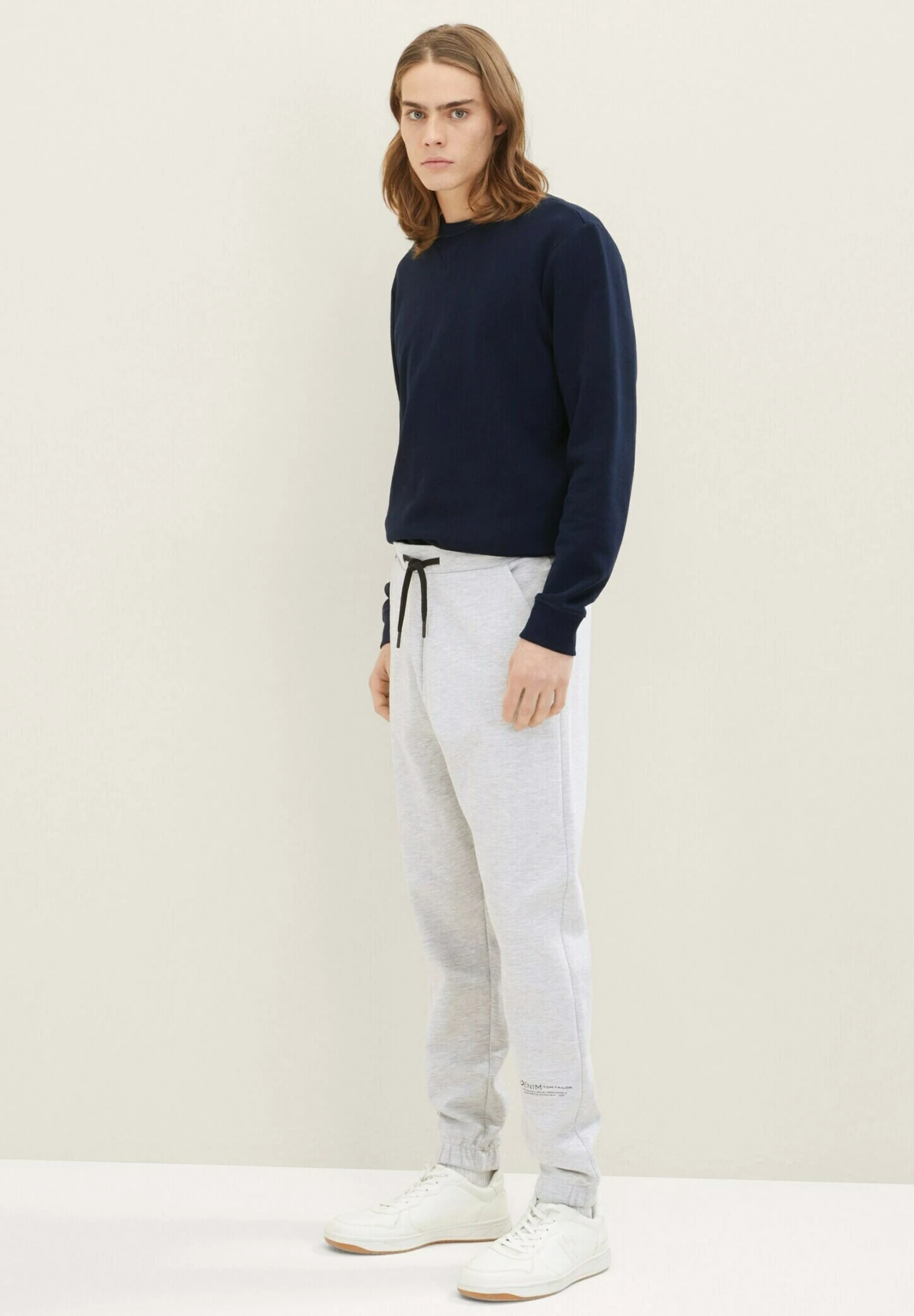 TOM TAILOR Denim Trainingsbroek - Light Stone Grey Melange 4 TOM TAILOR Denim Trainingsbroek - Light Stone Grey Melange - Afbeelding 4