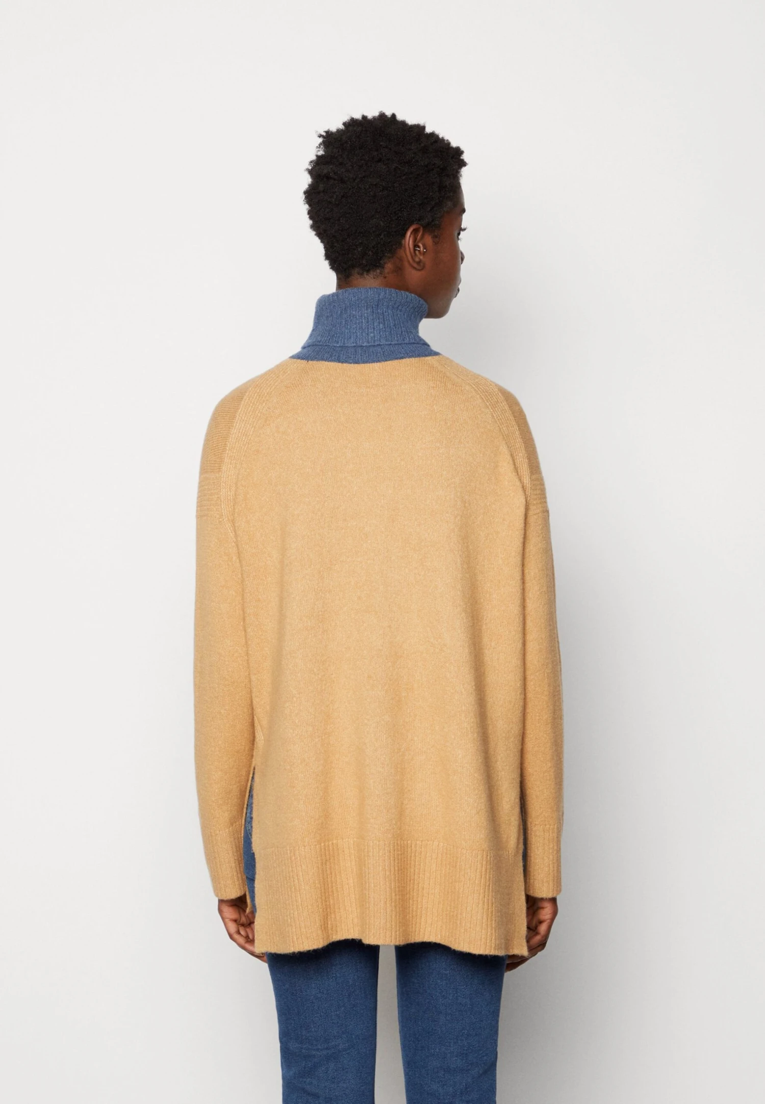 Tom Tailor Turtleneck Colorblock - Trui - Soft Light Camel 3 Tom Tailor Turtleneck Colorblock - Trui - Soft Light Camel - Afbeelding 3