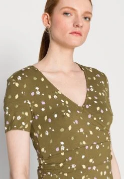 Tom Tailor Printed Dress - Jerseyjurk - Olive Small Floral Design -Tom Tailor 7c4d49b0ff07455182505b5ed8961896