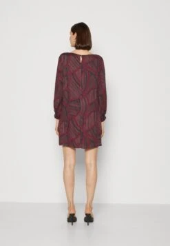 Tom Tailor Dress With Sleeve Details - Jurk - Dark Red 8 Tom Tailor Dress With Sleeve Details - Jurk - Dark Red -Tom Tailor 7d277fc18b654affb0f4a89a37d32535