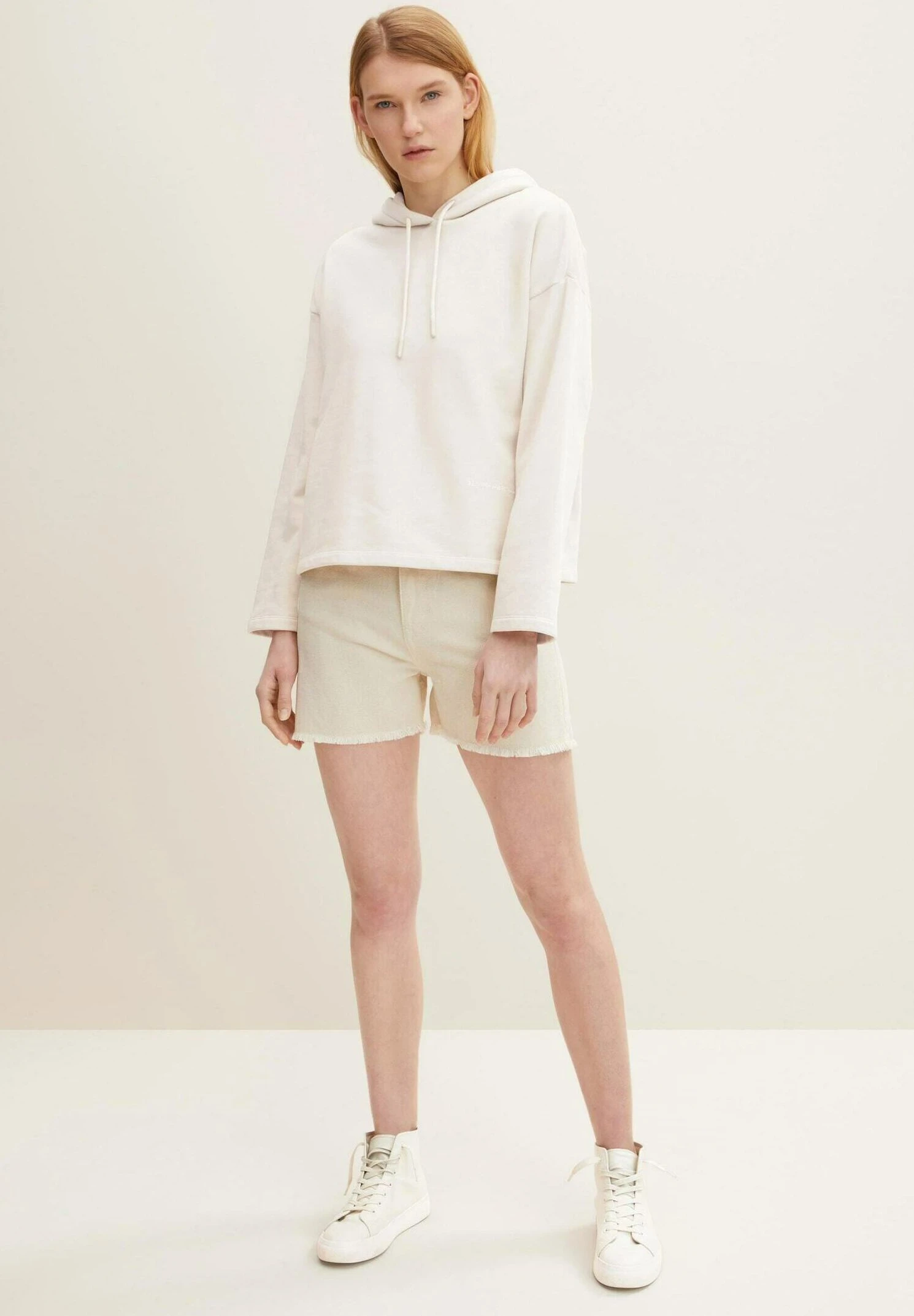 TOM TAILOR Denim Jeansshort - Unbleached Natural Bull Denim 1 TOM TAILOR Denim Jeansshort - Unbleached Natural Bull Denim