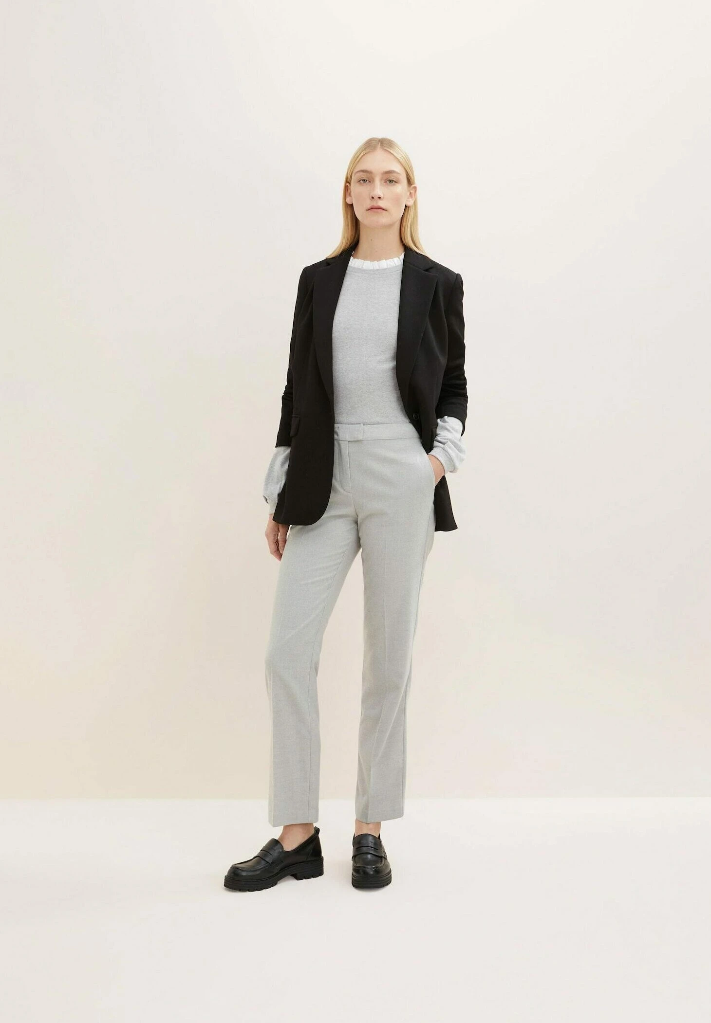 Tom Tailor Mit Rüschen Detail - Sweater - Concrete Grey Melange 2 Tom Tailor Mit Rüschen Detail - Sweater - Concrete Grey Melange - Afbeelding 2