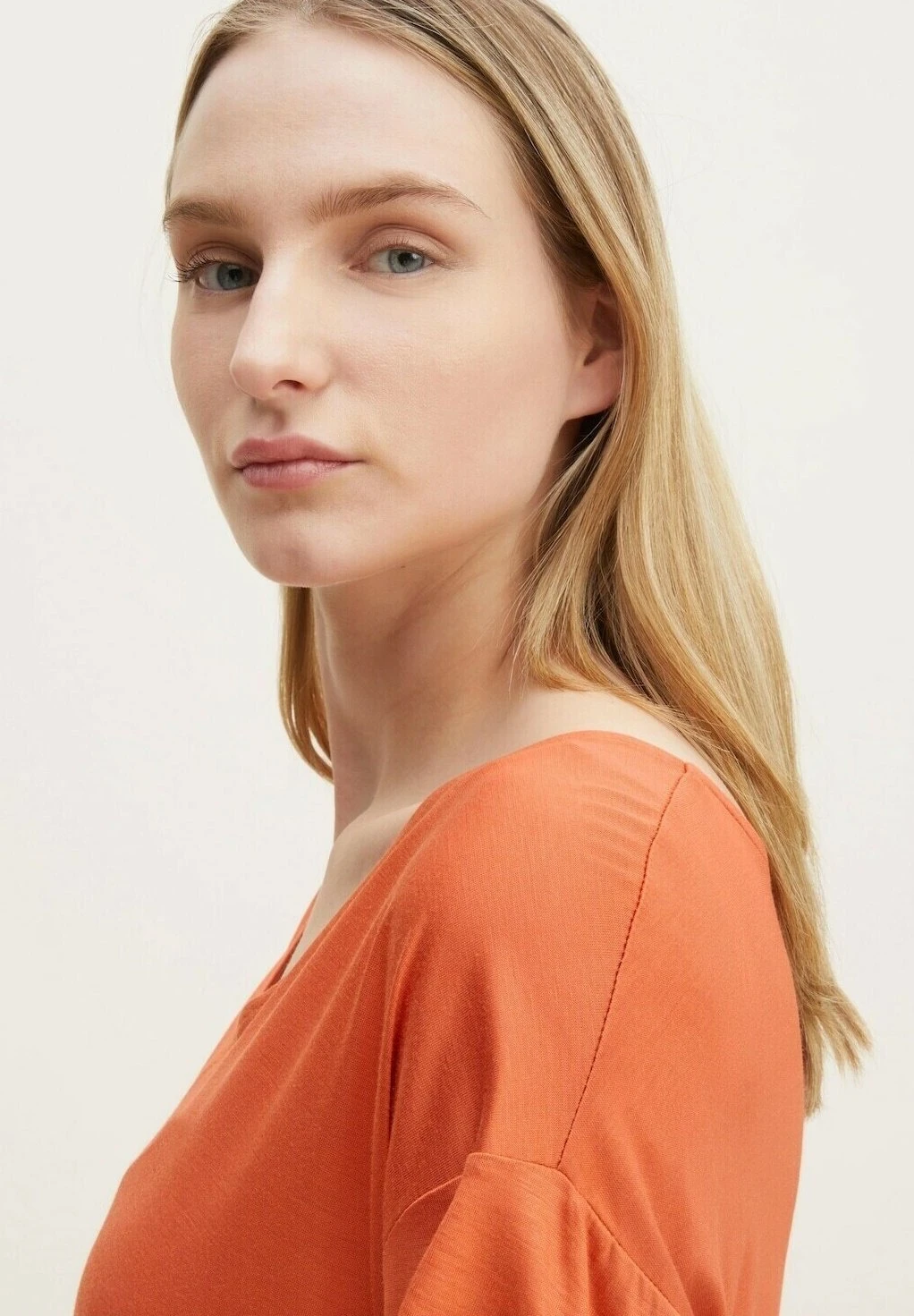 Tom Tailor V-Ausschnitt - T-Shirt Basic - Mango Orange 3 Tom Tailor V-Ausschnitt - T-Shirt Basic - Mango Orange - Afbeelding 3