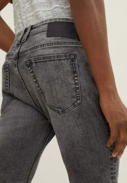 Tom Tailor Slim Fit Jeans - Used Mid Stone Grey Denim -Tom Tailor 8f6335e1145e4e06aefe3164101f4945