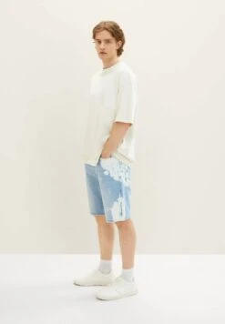 TOM TAILOR Denim Loose Fit - Jeansshort - Destroyed Bleached Blue Denim -Tom Tailor 911eacd5fe334126a2eeebf02d253103