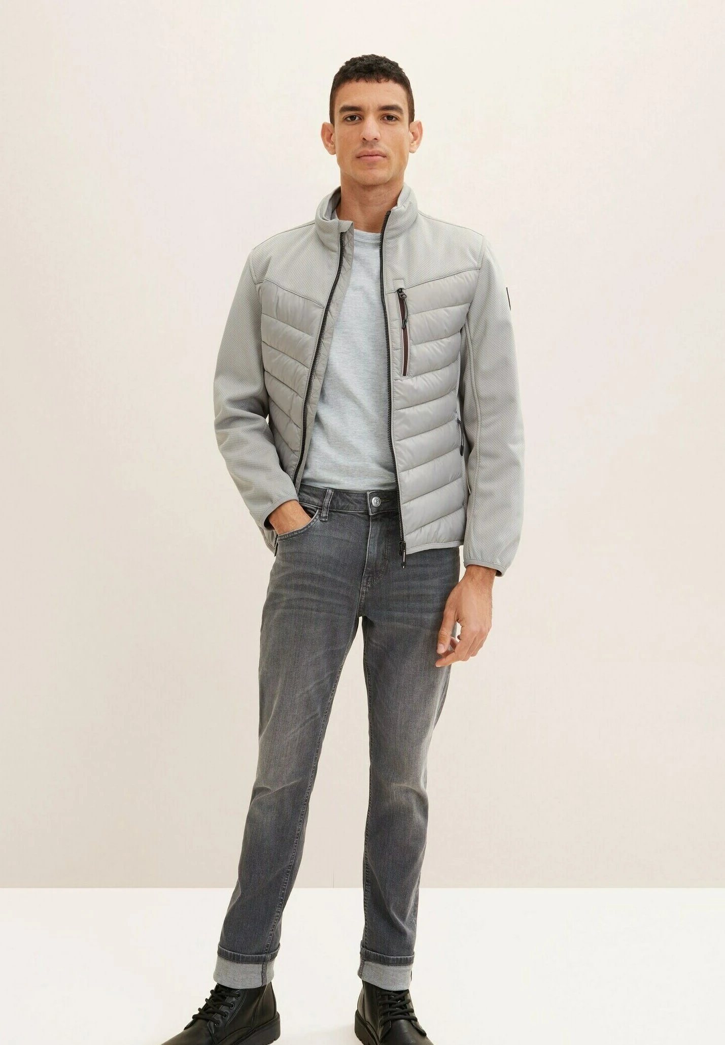 Tom Tailor Hybrid - Jas - Classic Dove Grey 2 Tom Tailor Hybrid - Jas - Classic Dove Grey - Afbeelding 2