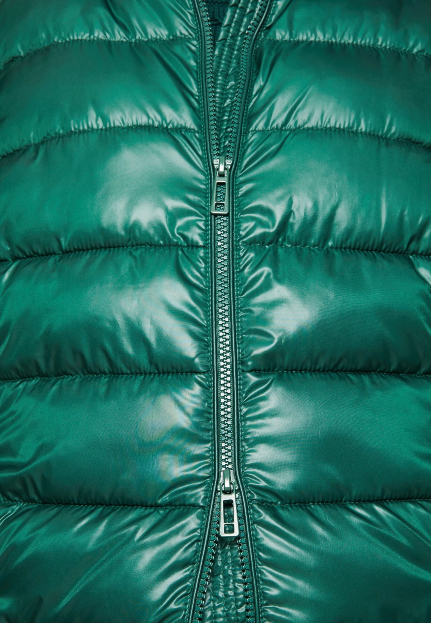 Tom Tailor Long Lightweight Vest - Bodywarmer - Pineneedle Green 6 Tom Tailor Long Lightweight Vest - Bodywarmer - Pineneedle Green - Afbeelding 6