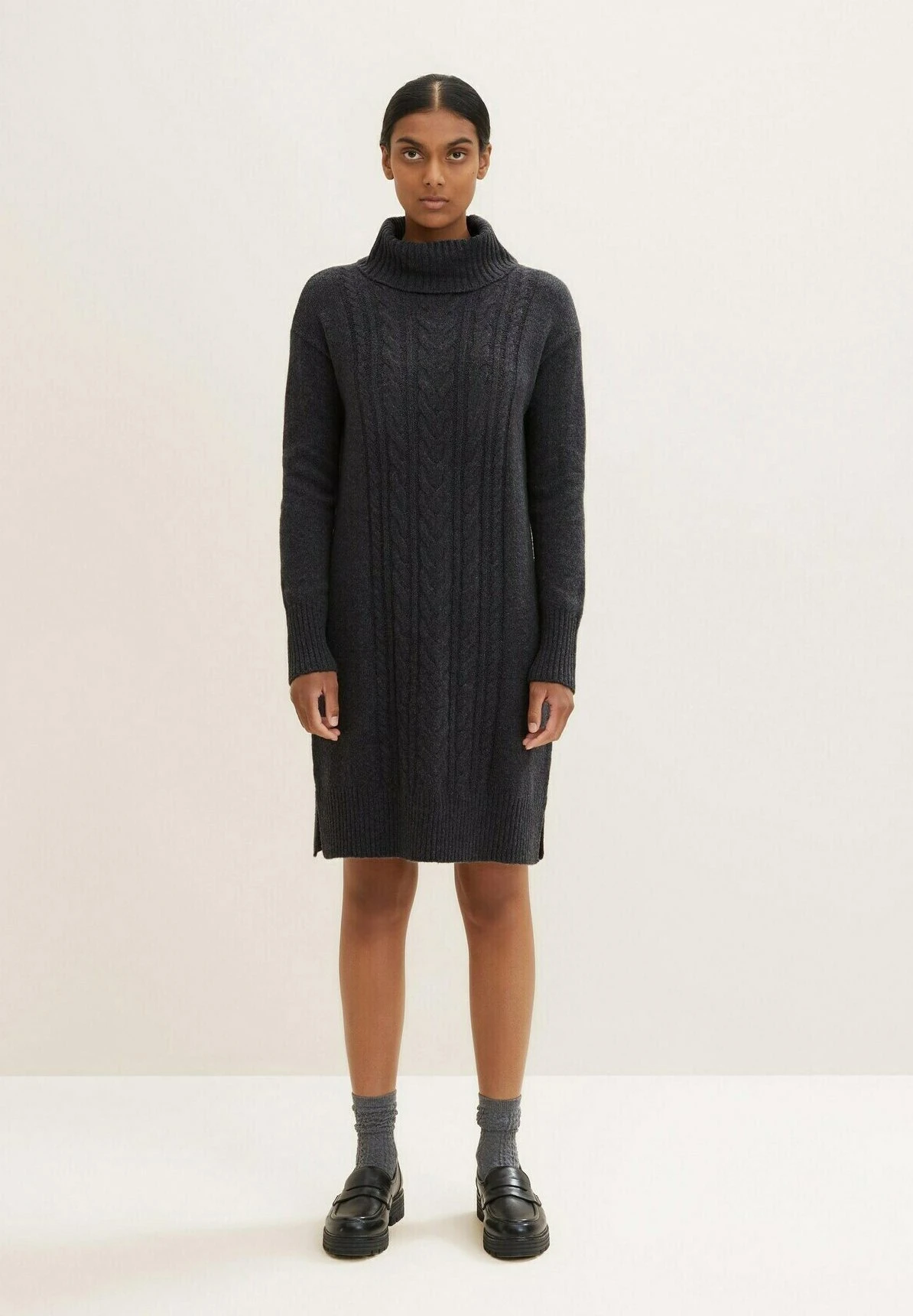 Tom Tailor In Midilänge - Gebreide Jurk - Evident Anthracite Melange 1 Tom Tailor In Midilänge - Gebreide Jurk - Evident Anthracite Melange