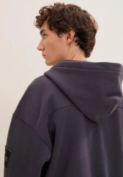 TOM TAILOR Denim Mit Logo-Detail - Sweater Met Rits - Coal Grey 12 TOM TAILOR Denim Mit Logo-Detail - Sweater Met Rits - Coal Grey -Tom Tailor ac83fcb34aa54ad687d6301f8b15f461