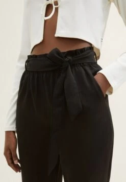 TOM TAILOR Denim Tapered Relaxed - Broek - Deep Black 12 TOM TAILOR Denim Tapered Relaxed - Broek - Deep Black -Tom Tailor af80882378a94c87bdf1daa46e8463f7