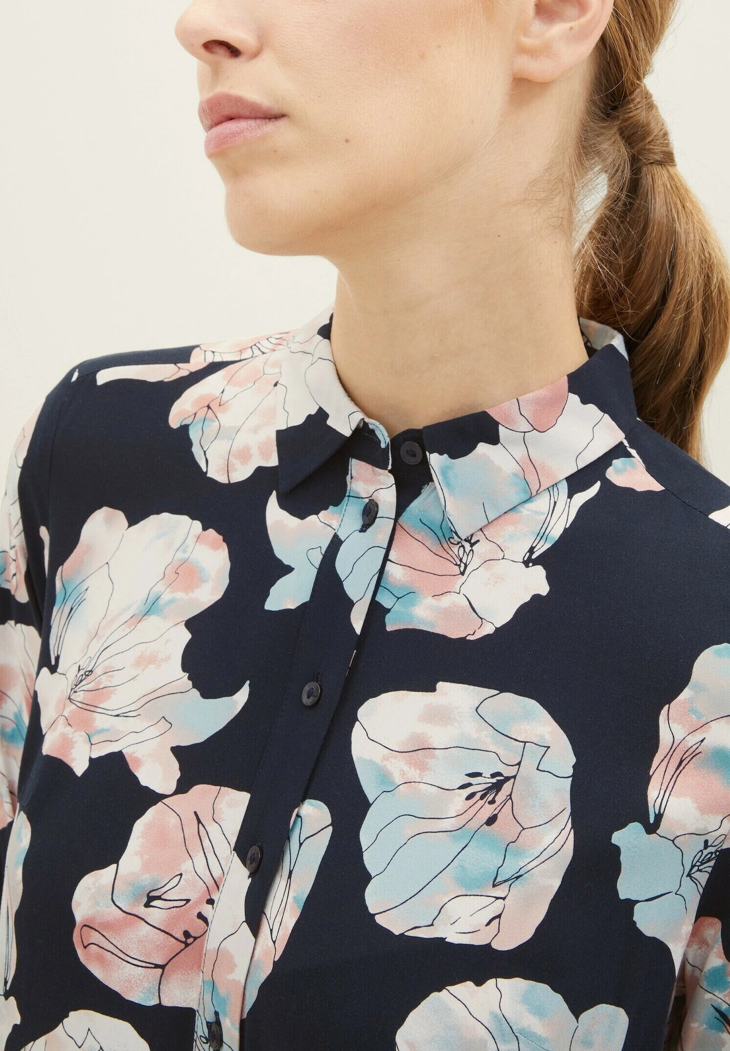 Tom Tailor Fliessendes - Blousejurk - Tie Dye Flower Design 2 Tom Tailor Fliessendes - Blousejurk - Tie Dye Flower Design - Afbeelding 2