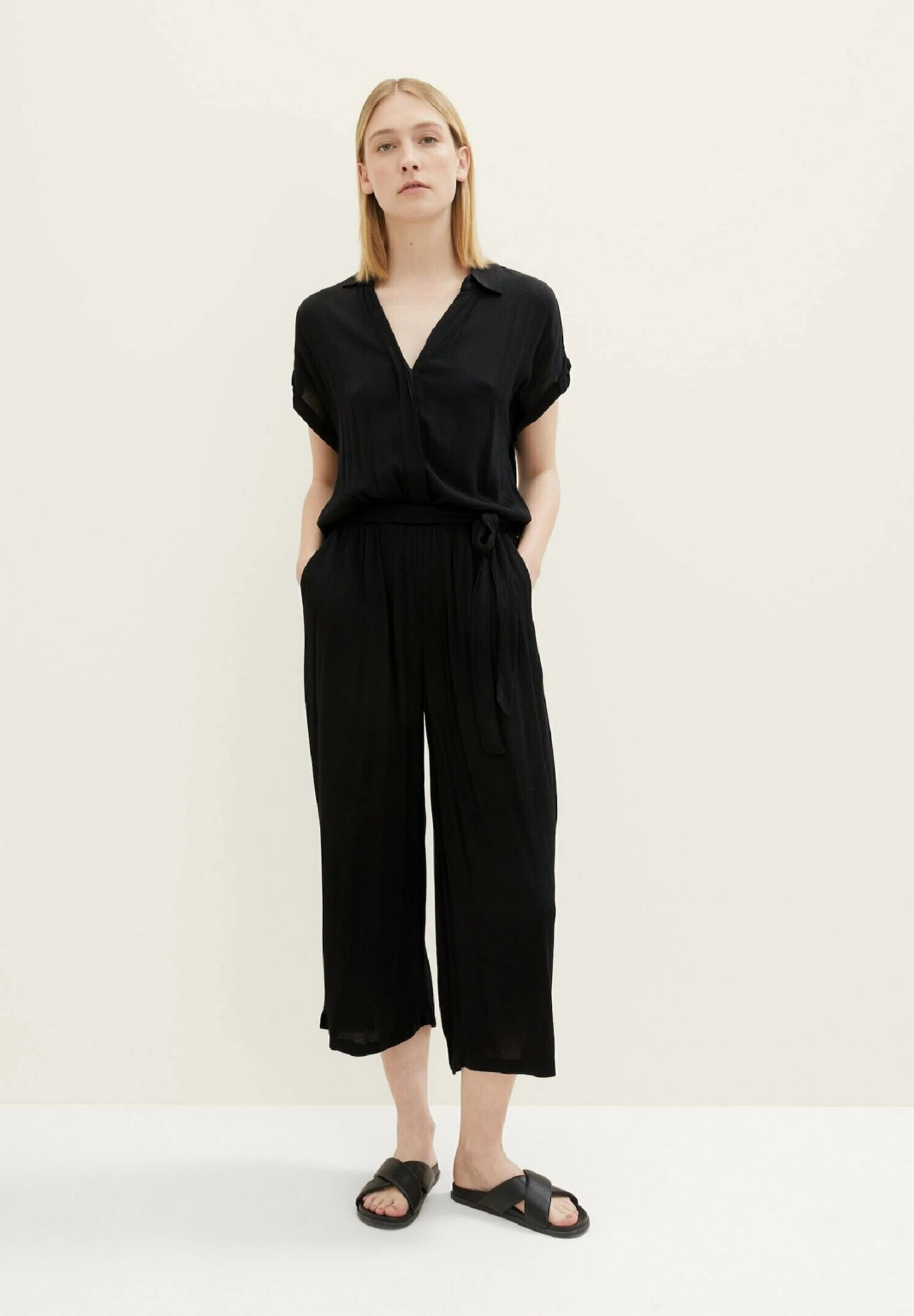 Tom Tailor OverallsMit Gürtel - Jumpsuit - Deep Black 1 Tom Tailor OverallsMit Gürtel - Jumpsuit - Deep Black