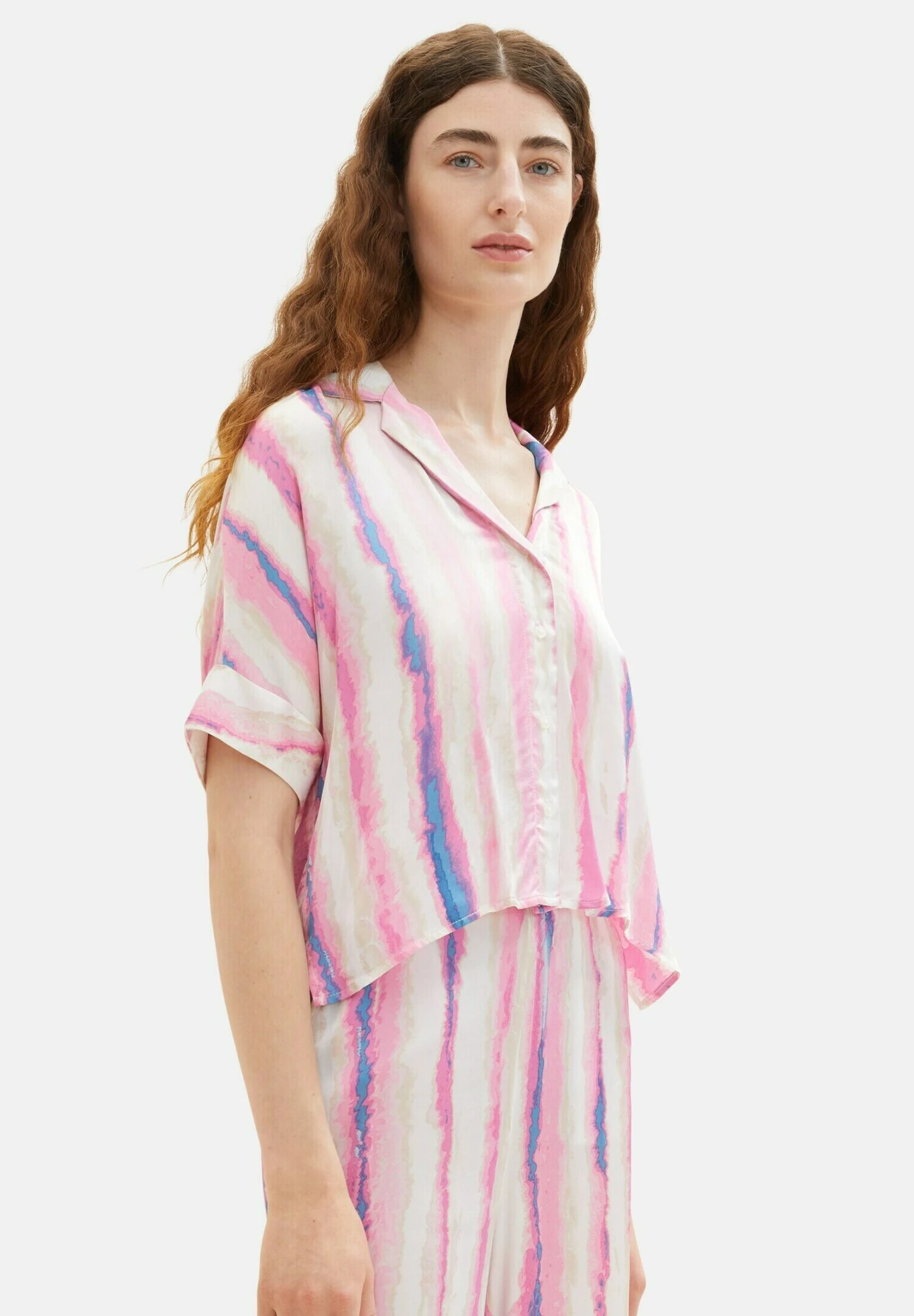 Tom Tailor Loose Fit- Overhemdblouse - Pink Tie Dye Stripe 1 Tom Tailor Loose Fit- Overhemdblouse - Pink Tie Dye Stripe