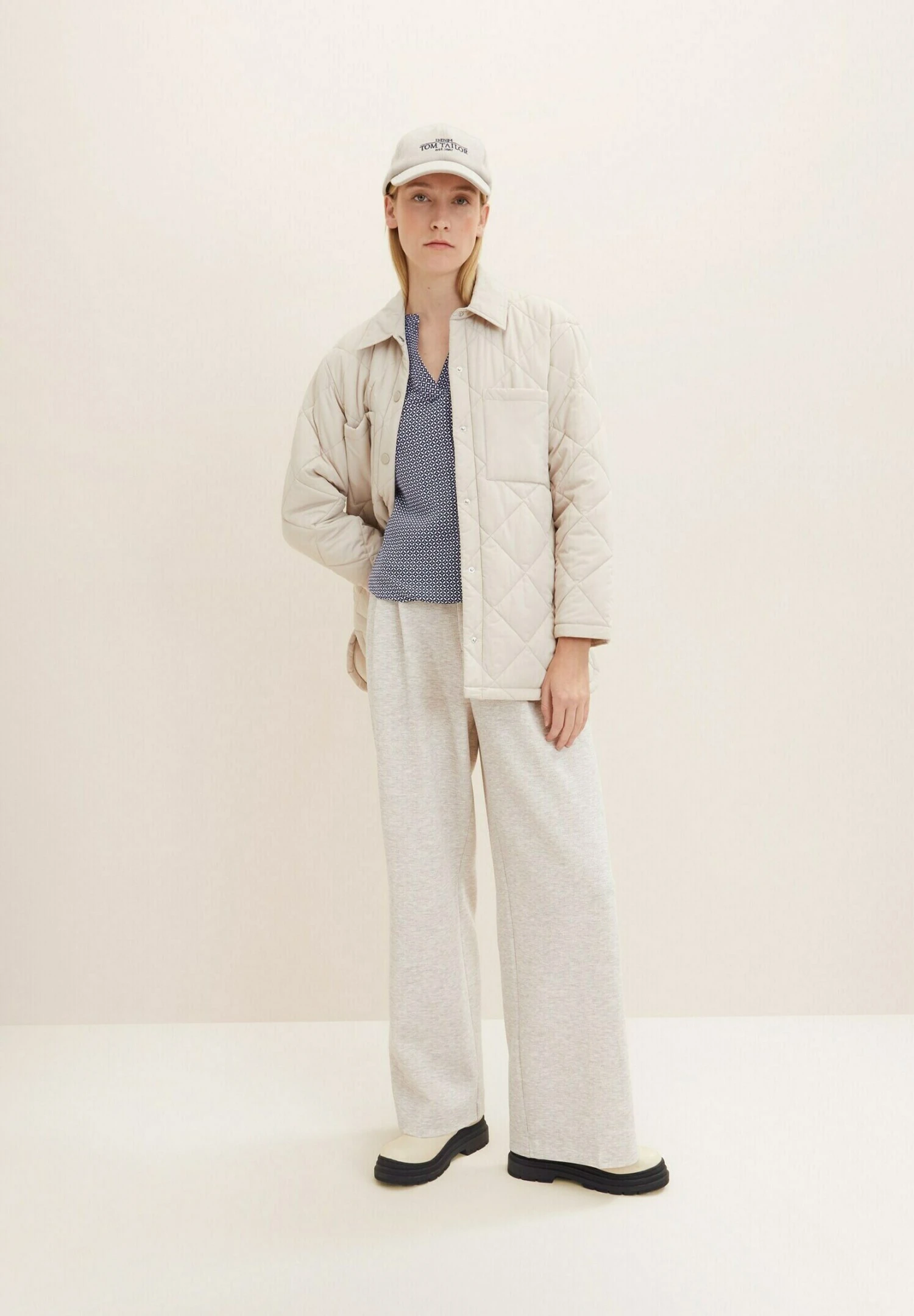 Tom Tailor Blouse - Navy Geometrical Design 2 Tom Tailor Blouse - Navy Geometrical Design - Afbeelding 2