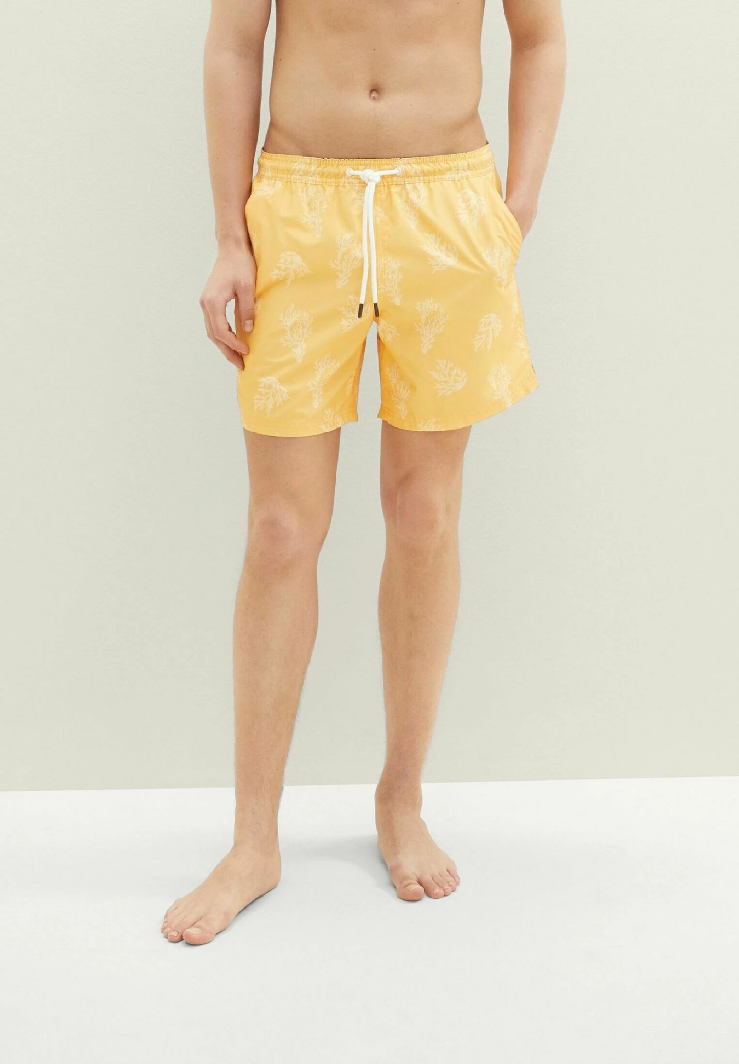 TOM TAILOR Denim Mit Allover-Print - Zwemshorts - Yellow White Big Coral Print 5 TOM TAILOR Denim Mit Allover-Print - Zwemshorts - Yellow White Big Coral Print - Afbeelding 5