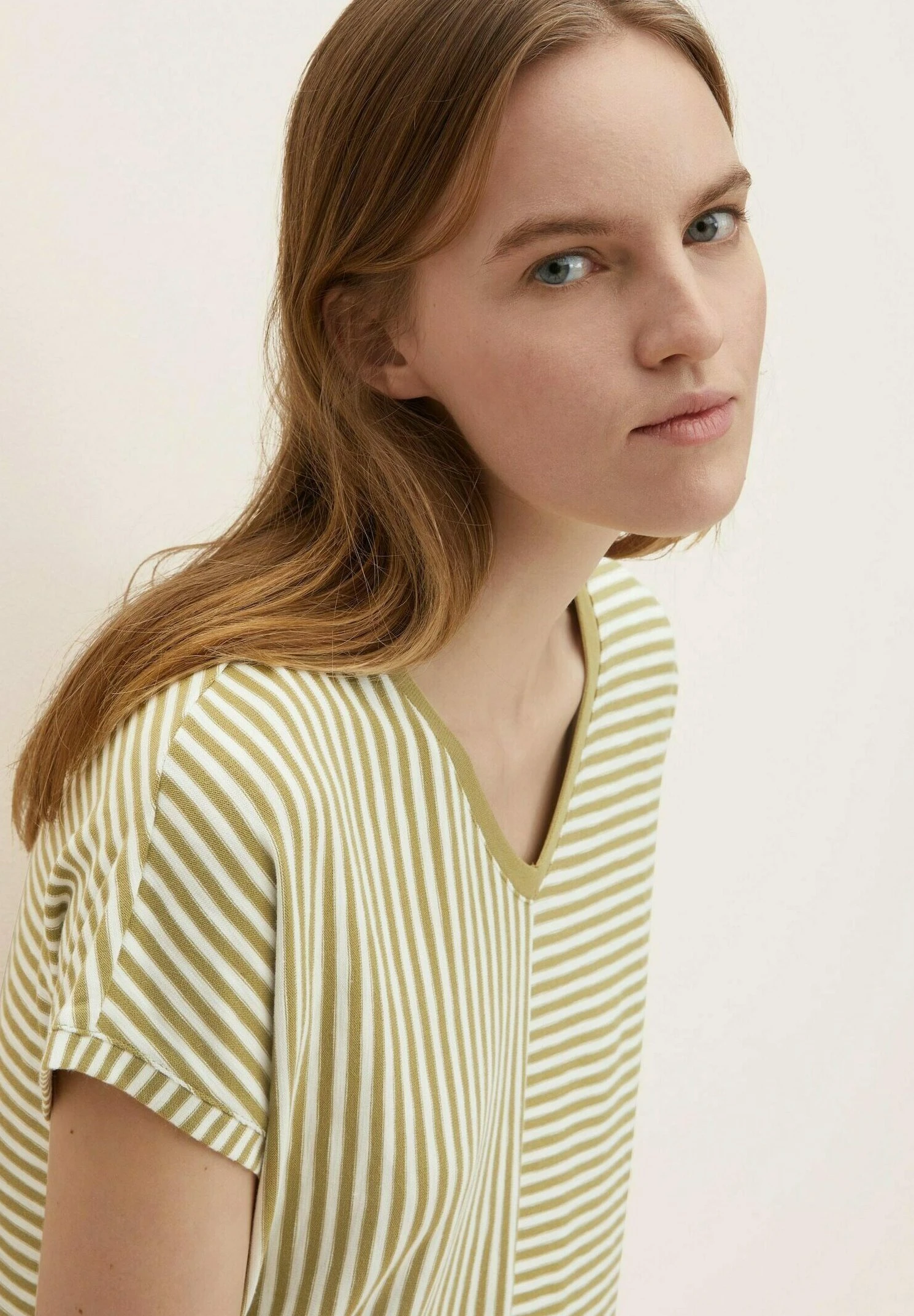 Tom Tailor T-Shirt Print - Olive Horizontal Stripe 4 Tom Tailor T-Shirt Print - Olive Horizontal Stripe - Afbeelding 4