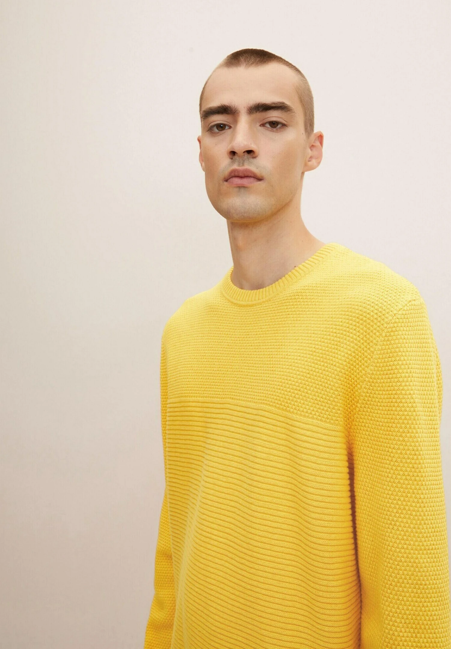 Tom Tailor Basic Strcutred- Trui - Pleasant Yellow Melange 2 Tom Tailor Basic Strcutred- Trui - Pleasant Yellow Melange - Afbeelding 2