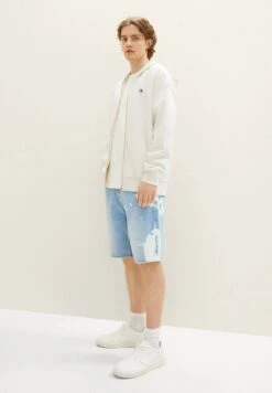 TOM TAILOR Denim Loose Fit - Jeansshort - Destroyed Bleached Blue Denim -Tom Tailor dfb6a6c335df41abb49e5e6d685aa259